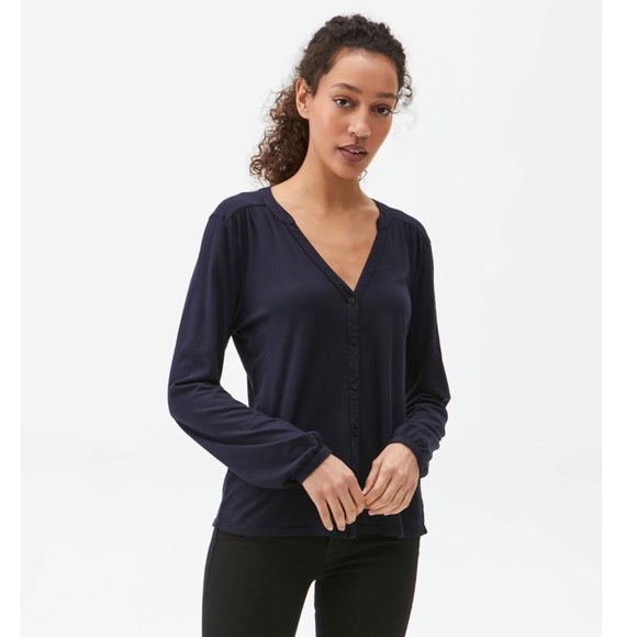 MICHAEL STARS 'Mason' Button Up Top in Admiral - Picture 2 of 7